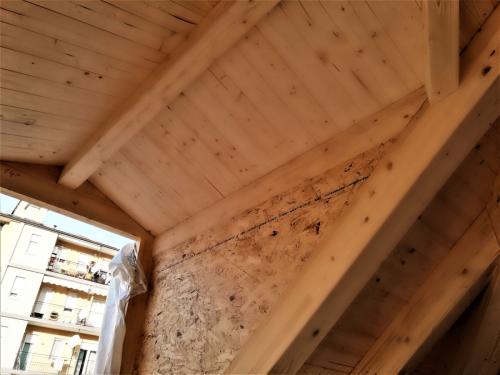 abbaino-senza-puntoni-con-pareti-a-telaio-2