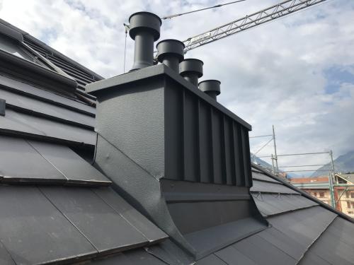 camino-Prefa-colore-antracite