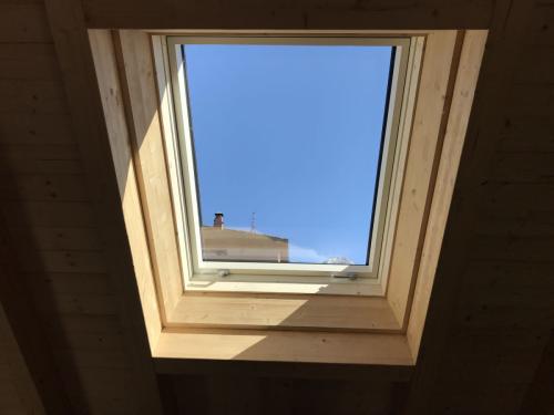 cassonetto-a-bordi-inclinati-2