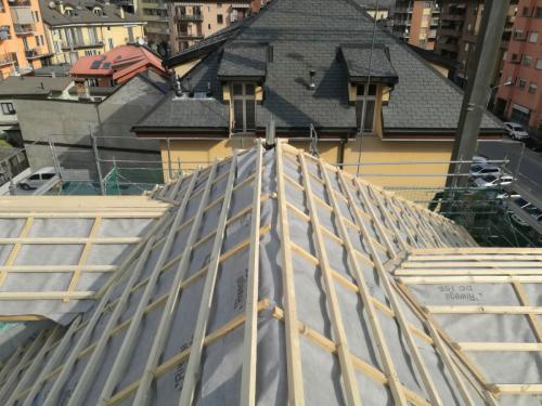 pacchetto-tetto-con-listellatura-per-copertura-e-guaina-traspirante