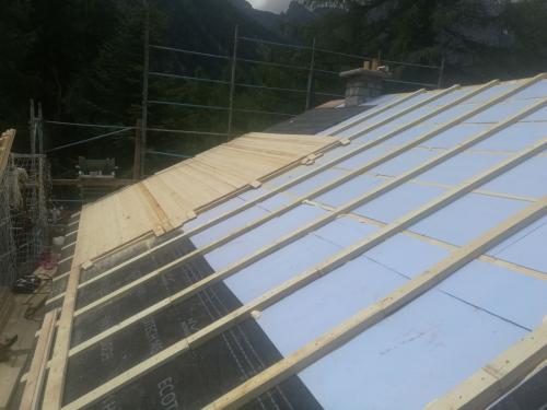 pacchetto-tetto-isolato-con-polistirene-e-tavolato